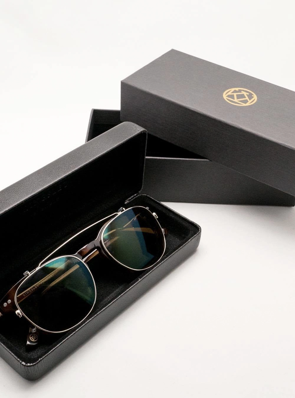 Oxford & Kin packaging